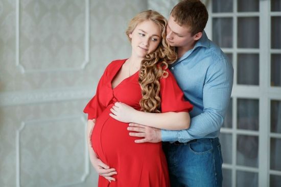Беременная и муж