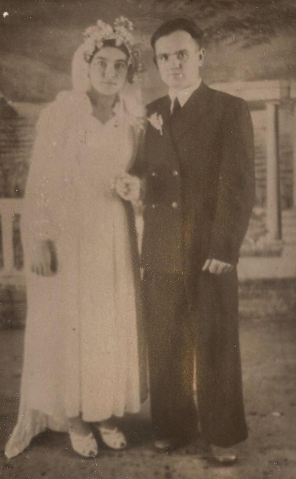 Свадьбы было две. Фото: архив семьи. 
